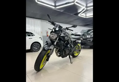 Yamaha mt-07 abs 689cc