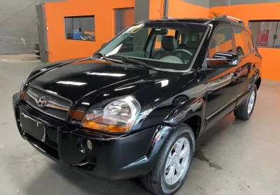 Hyundai tucson  2.0 flex gls  2017 impecável  , laudo cautelar aprovado , veículo em excelente estad