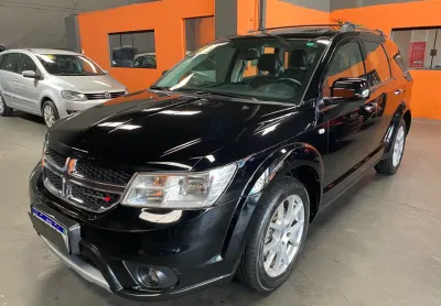 Journey rt 4x4 top de linha 