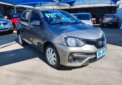 Toyota etios flex automático