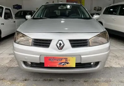 Renault MEGANE 1.6 DYNAMIQUE GRAND TOUR 16V FLEX 4P MANUAL