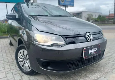Volkswagen fox bluemotion 1.0 mi total flex 12v 5p  - cinza - 2013/2014