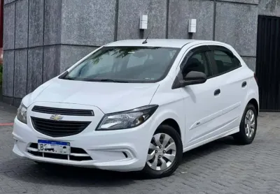 Onix hatch joy 1.0 8v flex 5p mec. 2019 chevrolet