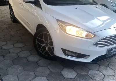 Ford focus titanium 2.0 16v flex automatico . 2016