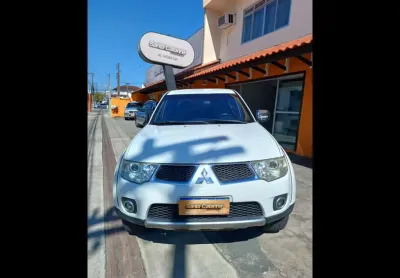 Mitsubishi l200 triton 3.5 hpe 4x4 cd v6 24v flex 4p automático