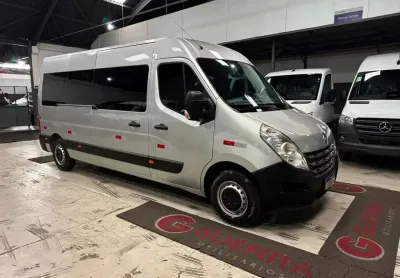 Renault master l3h2 2020 16 lugares executiva prata