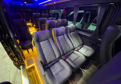 Mercedes-benz sprinter 517 big 2026 21 lugares executiva