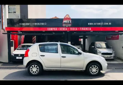 Renault sandero 1.0 authentique 16v 4p