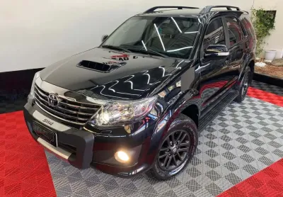 Hilux sw4 srv d4-d 4x4 3.0 tdi dies. aut