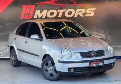 Volkswagen polo sedan 1.6 2005