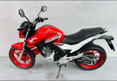 Honda cb250f twister abs.