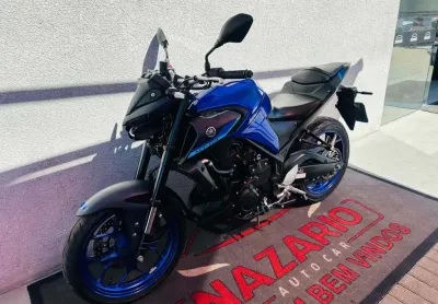 Yamaha mt-03.