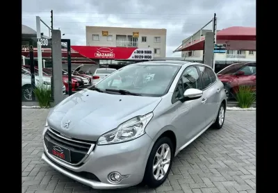 Peugeot 208 allure 1.5.