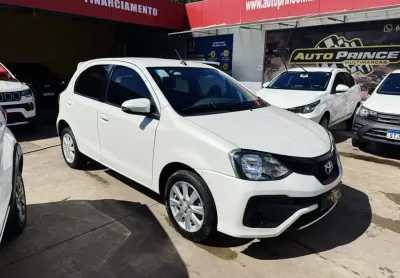 Toyota etios 1.5 x plus 16v 4p