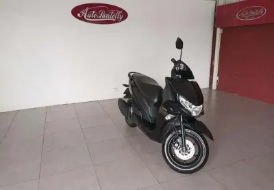 Yamaha fluo 125 2023