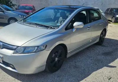 Civic LXS 1.8 AUT