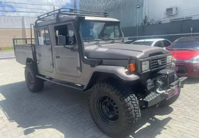 Toyota bandeirante 1983