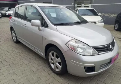 Nissan tiida 18sl flex 2012
