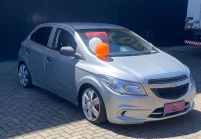Chevrolet onix 10mt joye 2018