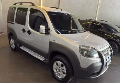 Doblo adventure 1.8 6 lugares - flex- 2012
