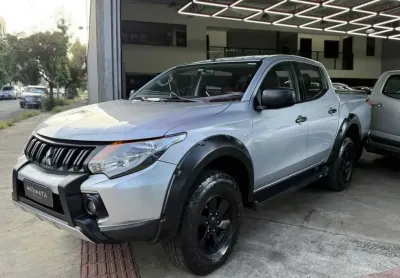 Mitsubishi L200 triton 2021 2.4 16v turbo diesel sport gl cd 4p 4x4 manual