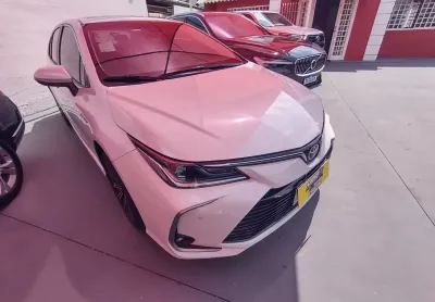 Corolla altis 2022/2023 muito novo e com baixa km! Venha conferir!