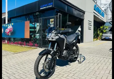 Honda xre 300 sahara 2025
