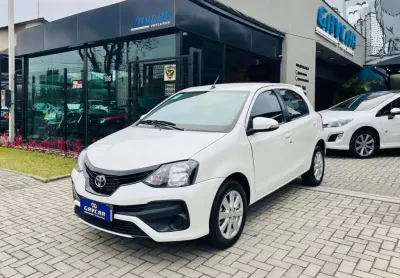Toyota etios hb xplus mt 2020