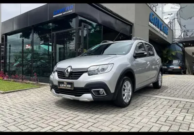 Renault sandero sze10mt 2025