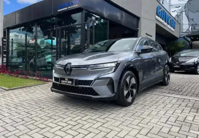 Renault megane e-tech 2024