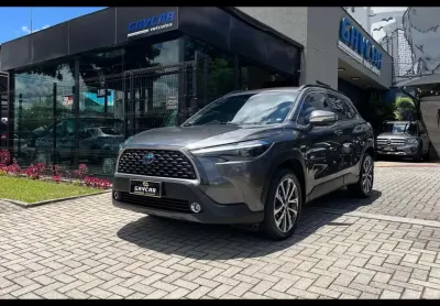 Toyota ccross xrv hybrid 2024