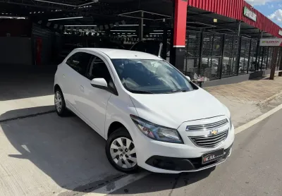 Gm - onix 1.4 lt flex manual - 2014