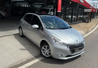 Peugeot - 208 1.5 allure  flex manual - 2014