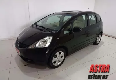 Honda fit lx 1.4 16v flex aut. 2012