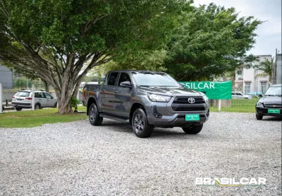 Toyota hilux cd sr 4x4 2.8 tdi diesel aut.
