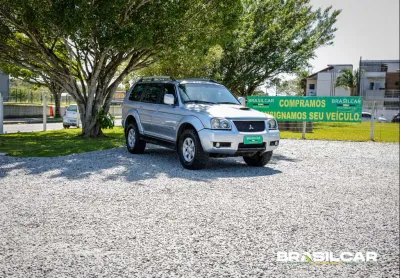 Mitsubishi pajero pajero 2.5 sport hpe 4x4 diesel mec.