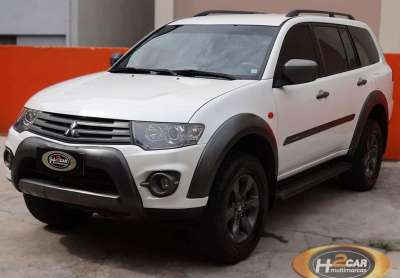 Mitsubishi pajero 4x4 outdoor 2018