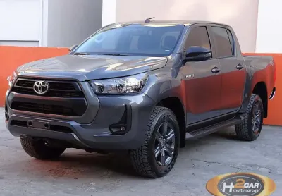 Toyota hilux 2.8 sr 4x4 cd 16v diesel 4p automatico 2025