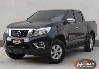 Nissan frontier se 4x4 at.
