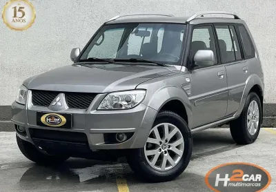 Mitsubishi pajero tr4 flex 2.0 aut. 2wd 2012