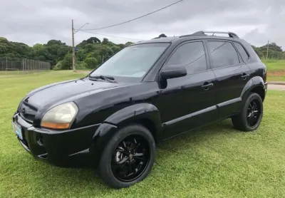 Hyundai TUCSON 2.0 MPFI GL 16V 142CV 2WD GASOLINA 4P MANUAL