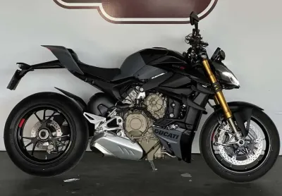 2023 ducati street fighter v4s