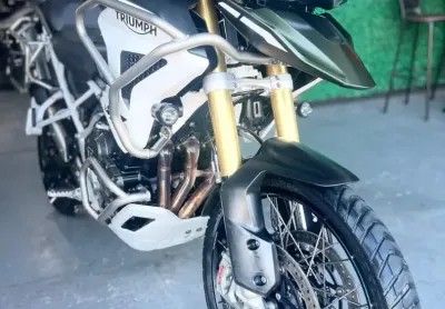 Triumph Tiger 1200 Rally Pro Único Dono, todas revisões na concessionária 