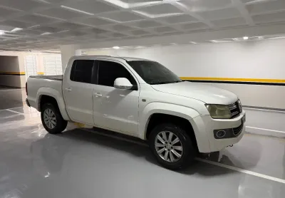 Amarok Highline 4x4 diesel automática 2011 R$69.900,00  Faço financiamento  Aceito troca de maior va