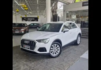 Audi q3 prestige plus 1.4 turbo automático