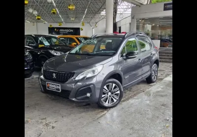 Peugeot 2008 flex automático