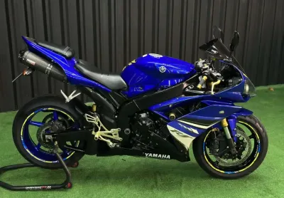 Yzf r-1 1000