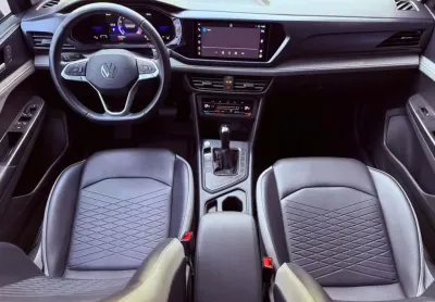 TAOS Comfortline 1.4 250 TSI Flex Aut.