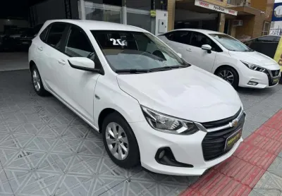 Chevrolet onix hatch lt tb flex 5p aut.  - branca - 2019/2020