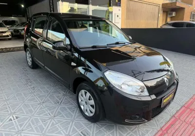 Renault sandero expression hi-flex 1.0 completo - preta - 2012/2012